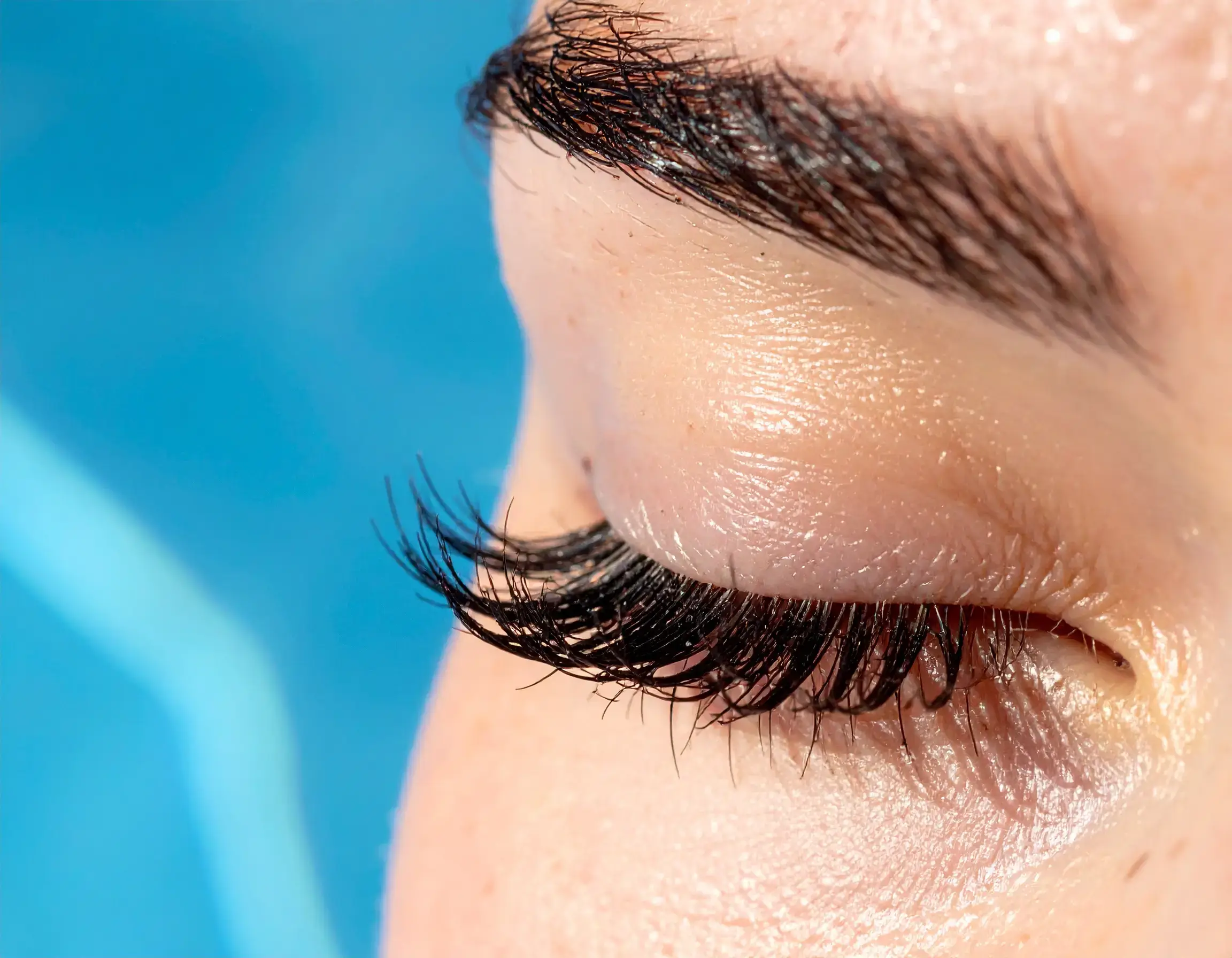 Can You Swim with Lash Extensions? Avoid This Mistake