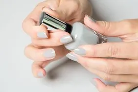 Tips to Make the Repair Last on Acrylic Nail