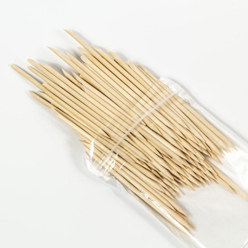 WOODEN CUTICLE STICKS 100 PACK
