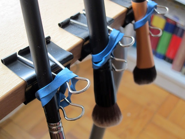 Brush Drying Techniques & Storage