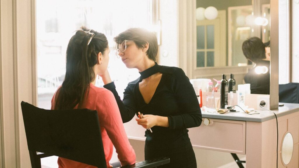 Sanitation Transparency in Makeup Services