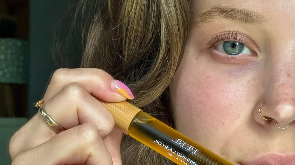 Do Your Eyelashes Go Back to Normal After Using Lash Serum?