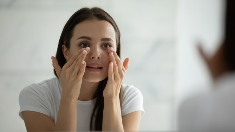 How Long Does It Take for Lashes to Go Back to Normal?