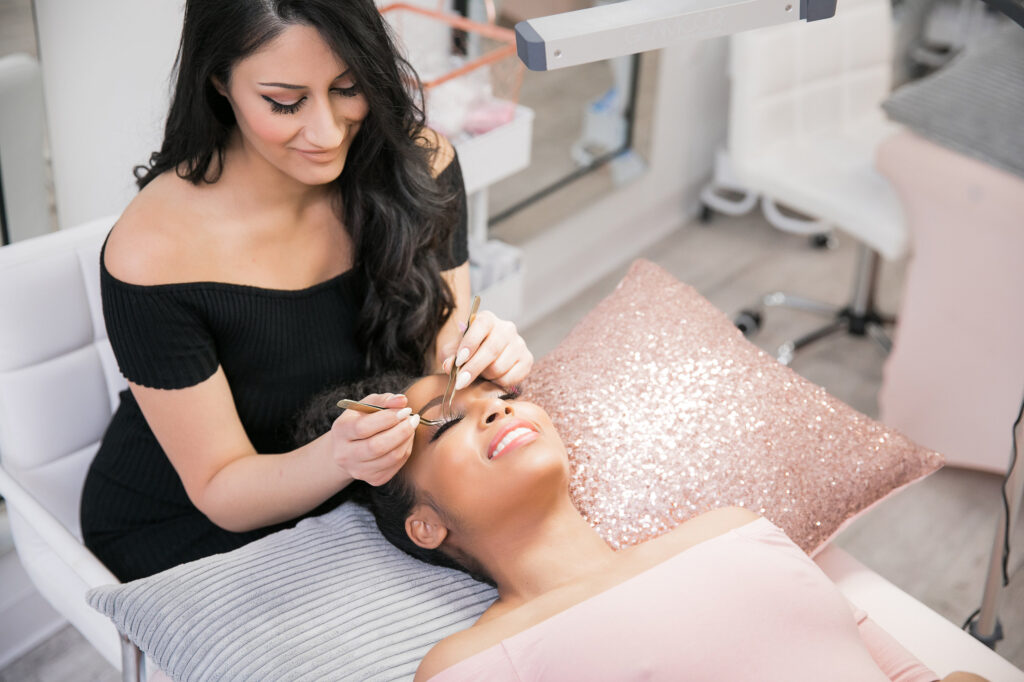 What Affects Lash Appointment Time?