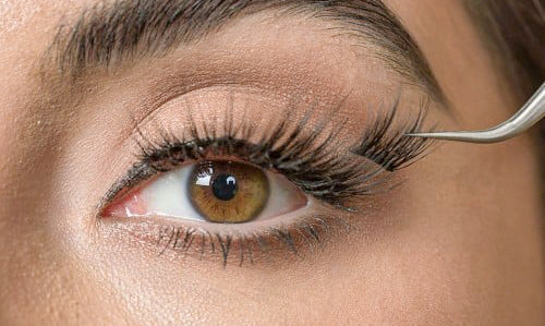 What Are Lash Clusters?