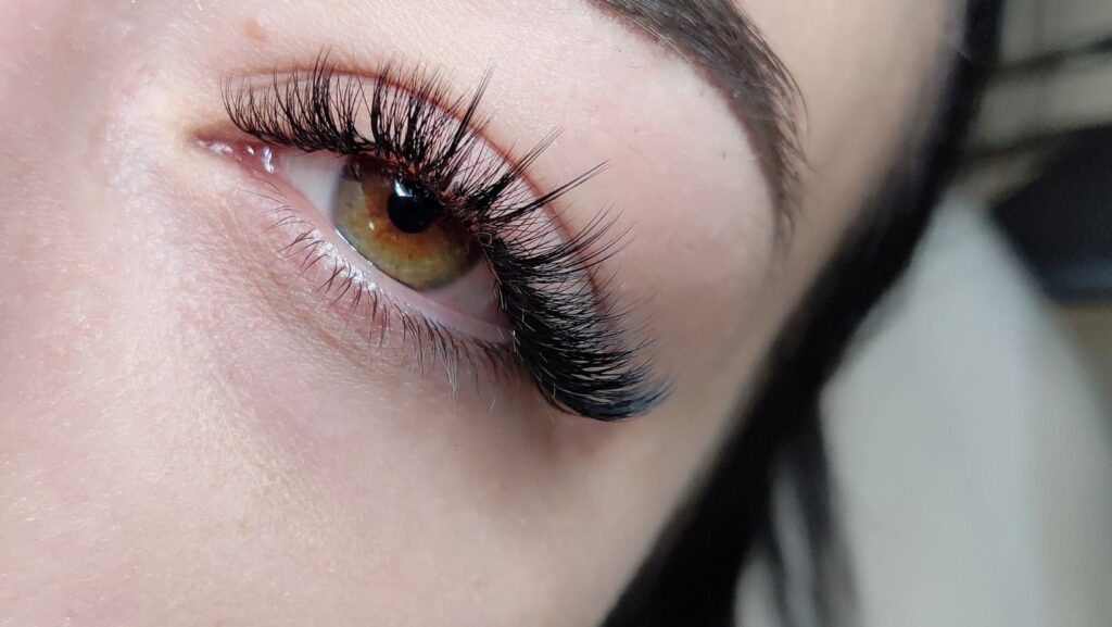 Post-Swim Lash Extension Aftercare Routine
