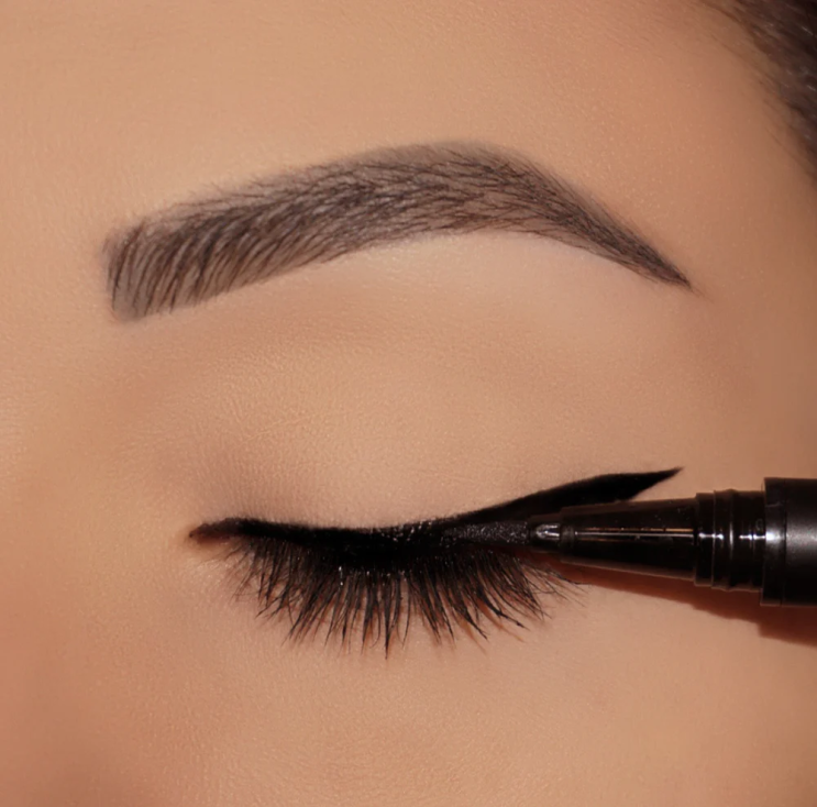 Why Eyeliner Choice Matters with Lash Extensions