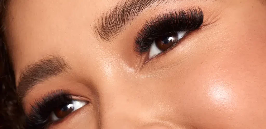 Ideal Clients for Mega Volume Lashes